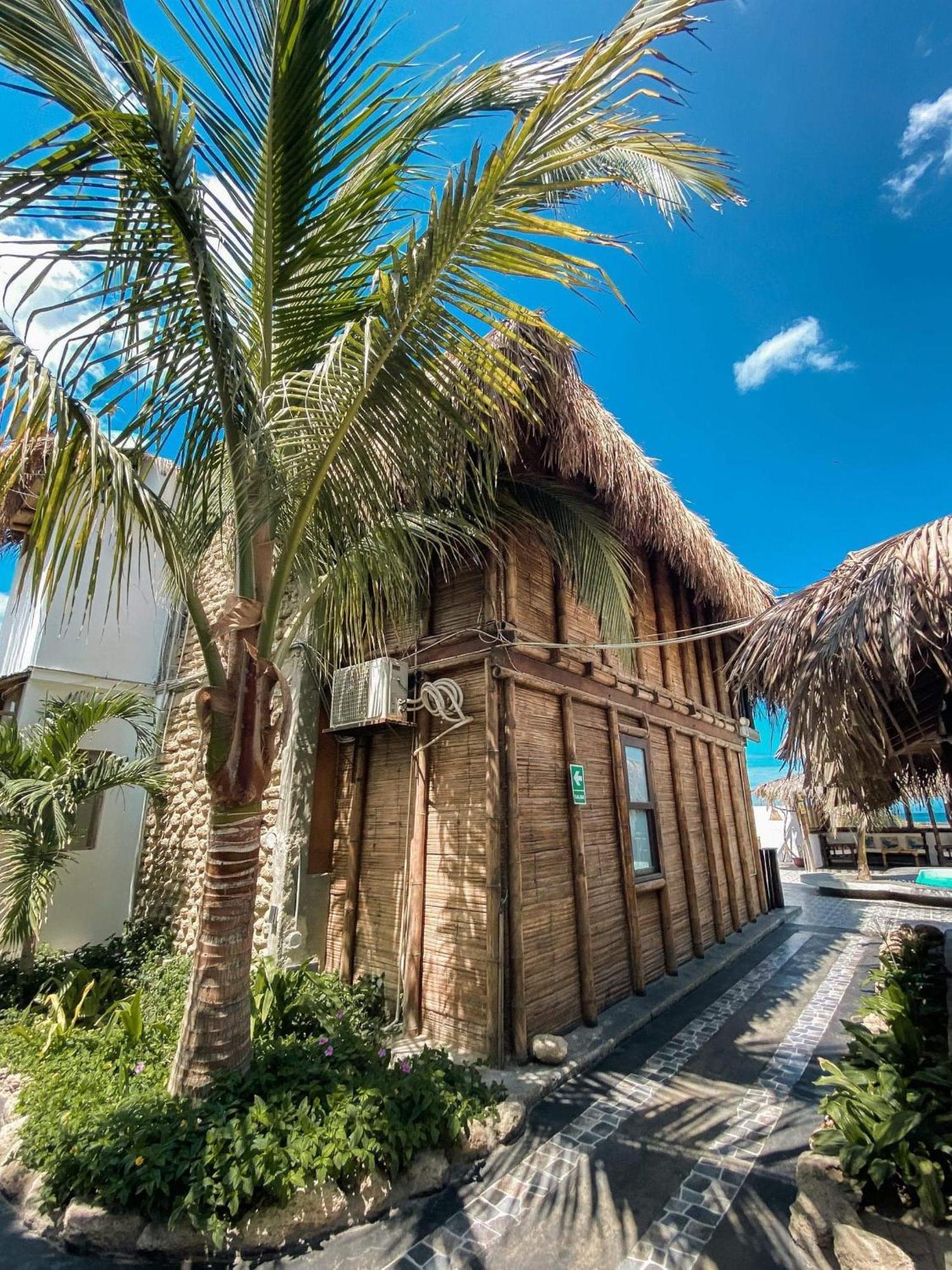 Hotel Puerto Antiguo Лос-Органос Экстерьер фото